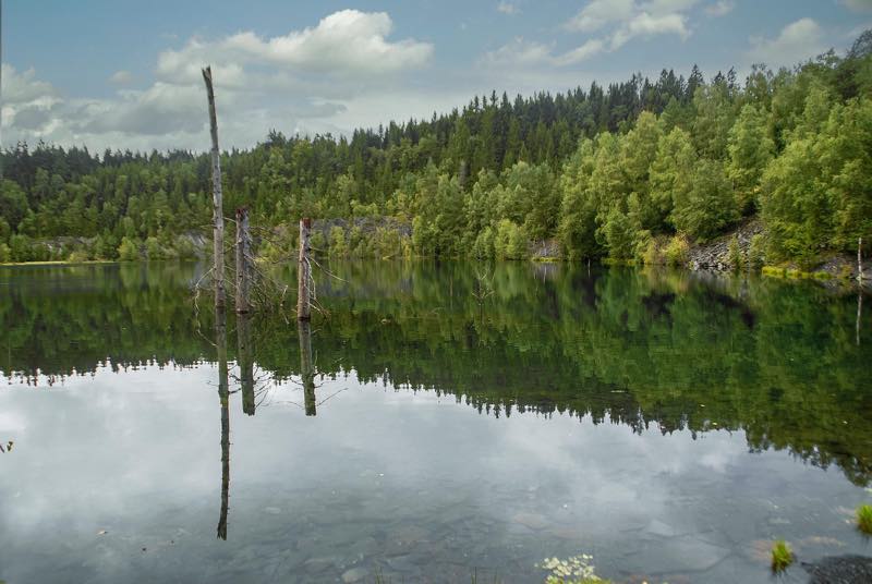 See im Weserbergland