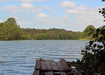 See in der Nähe von Wesenberg